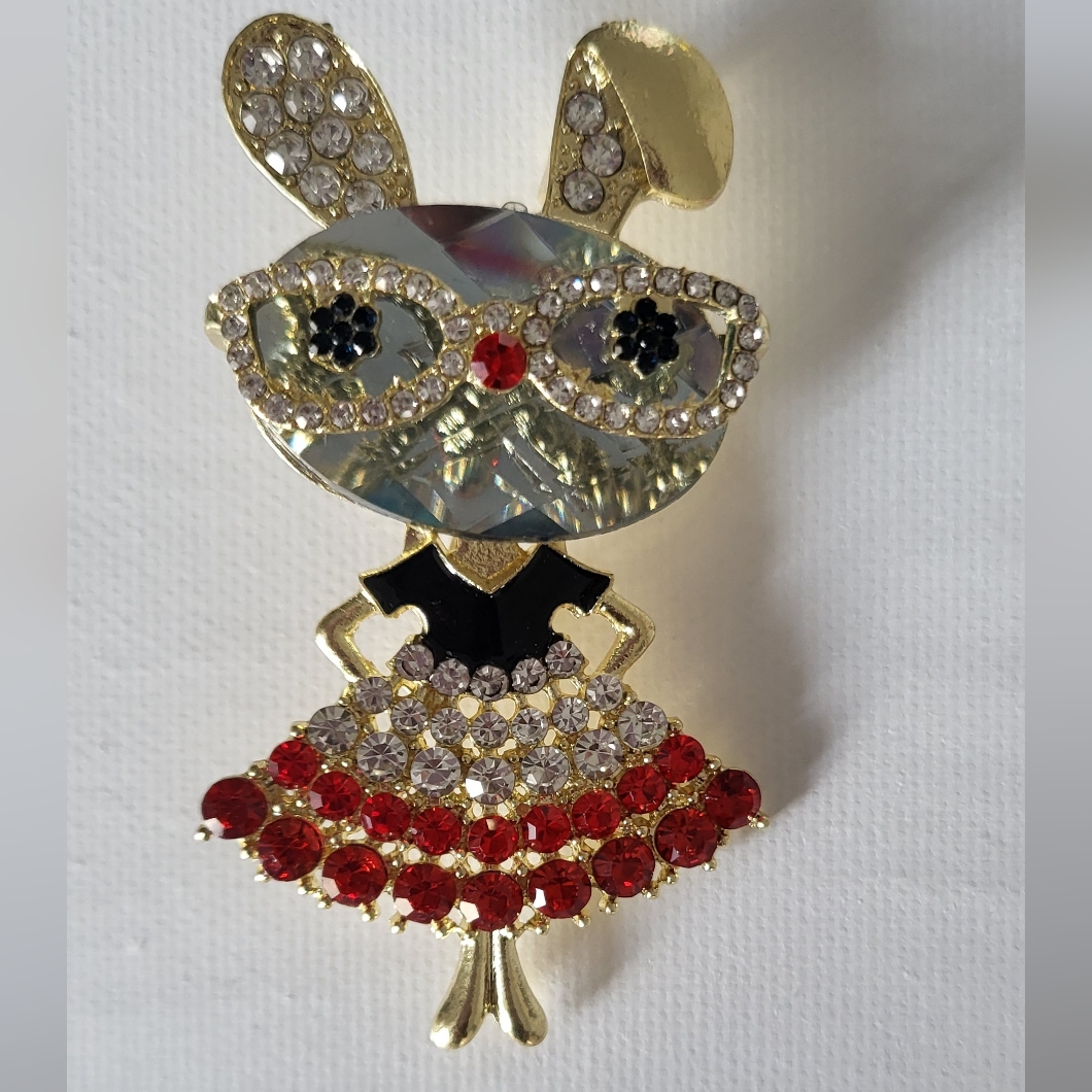 Elegant Gold And Red Lady Rabbit Brooch